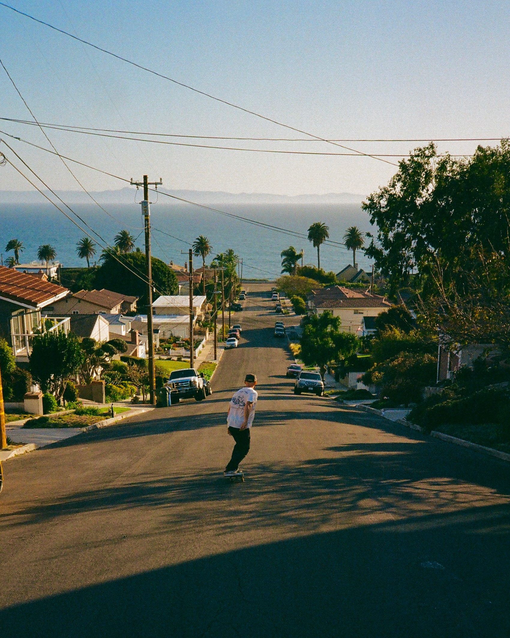 A San Pedro street running down to the water